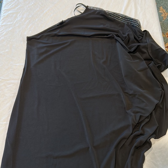 Allen B. By Allen Schwartz Black one Shoulder Drape Dress. Size XS Like New - Picture 5 of 9